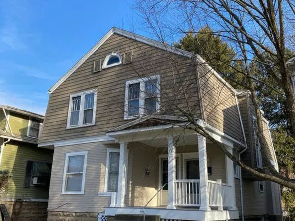 528 Front St #A, Marietta, OH 45750