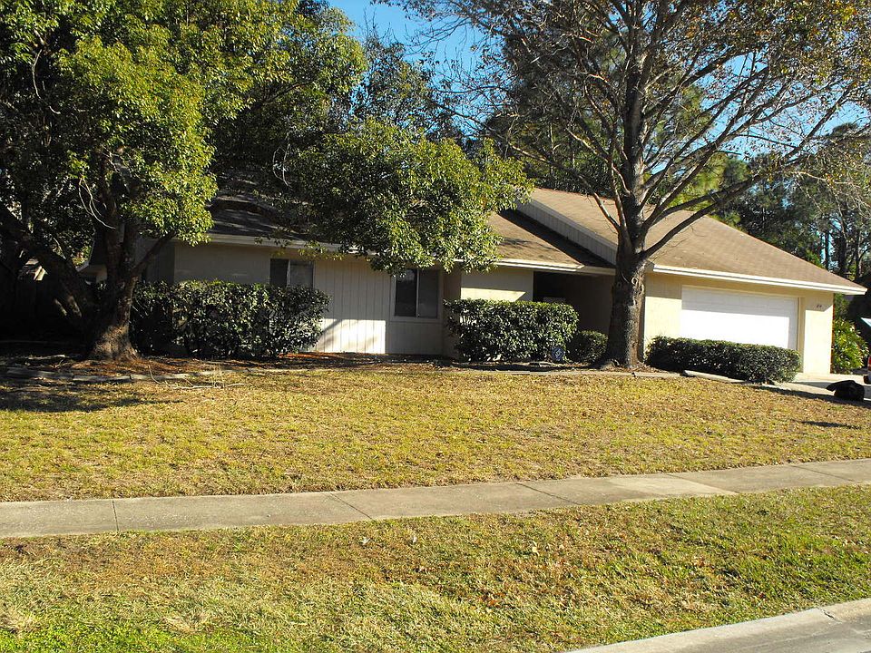 1st image of 454 Eagle Cir
