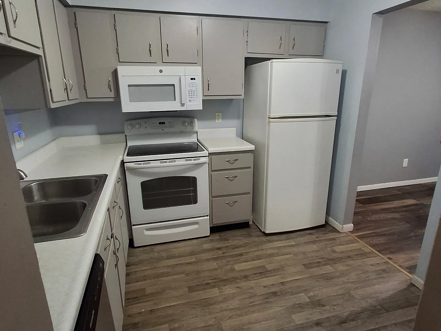 2 bed, 943 sqft, $1,150 — Photo 3