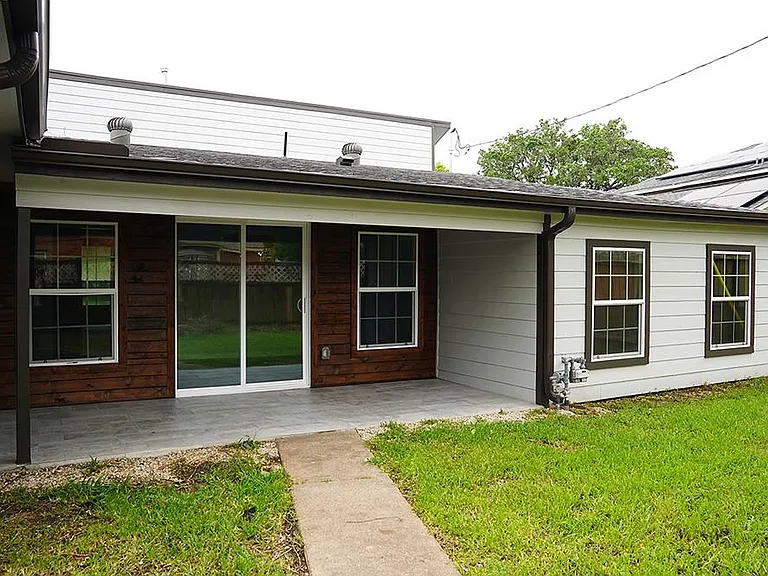3535 Rosedale St — Photo 2