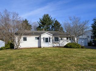 11 Highland Park Drive, Danbury, CT 06811