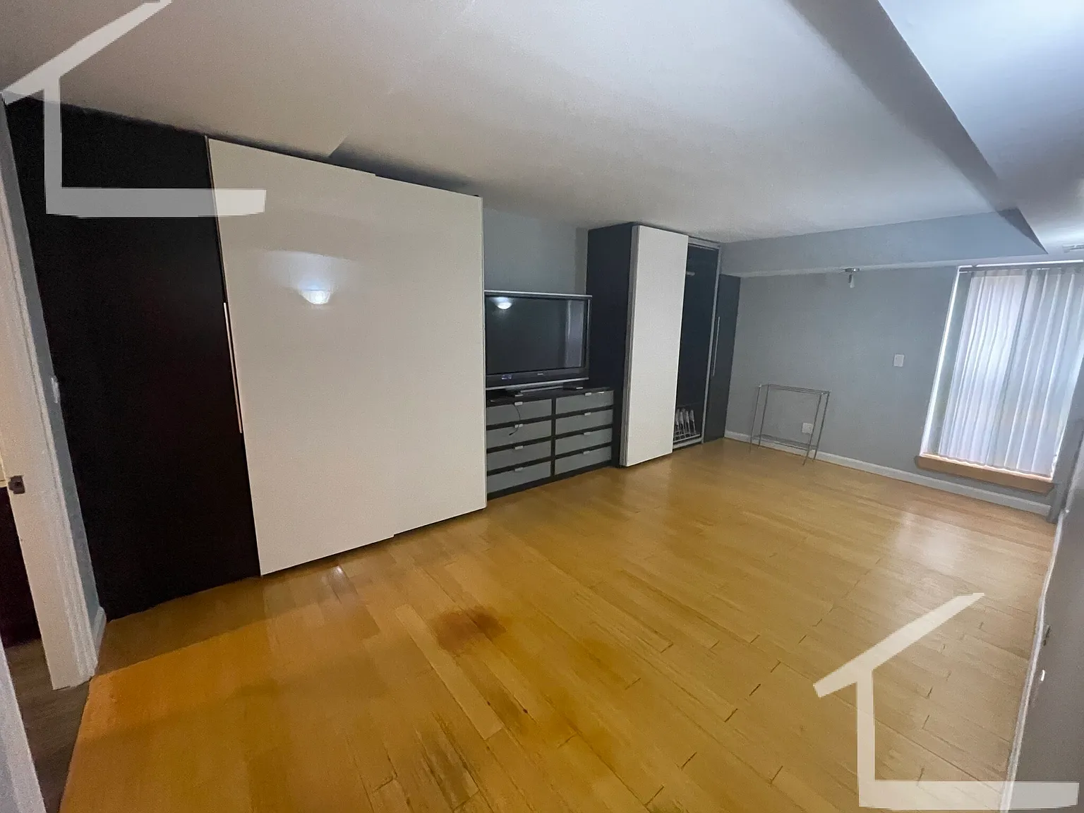 2 bed, 1600 sqft, $3,800 — Photo 3
