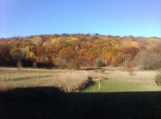 S3927 Loggers Ln, Baraboo, WI 53913