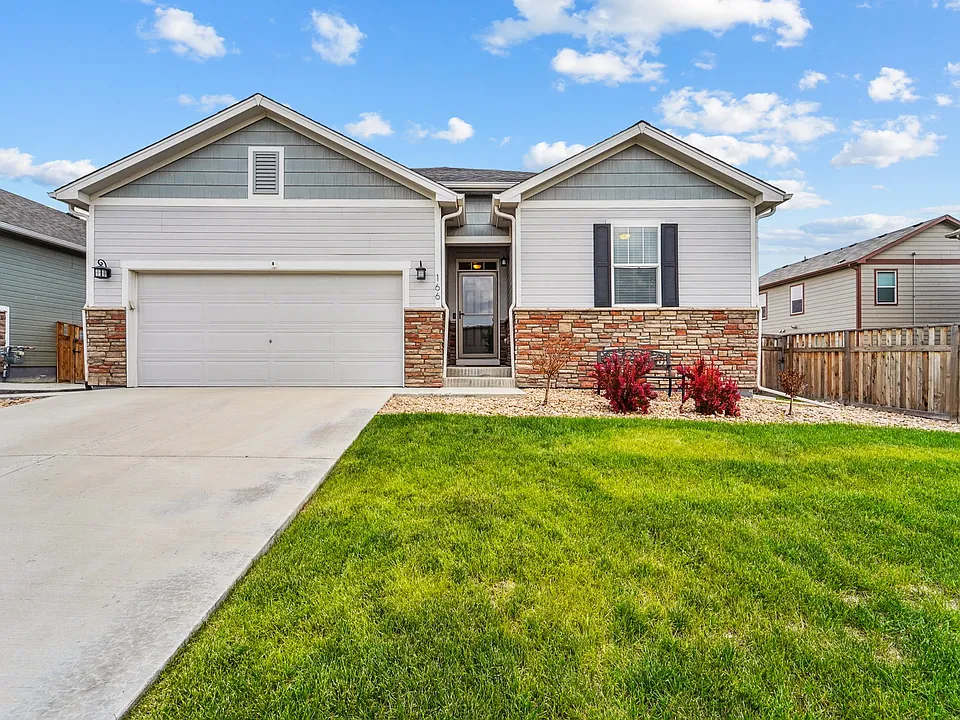 166 Gem Way