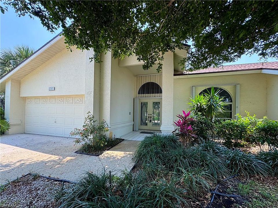 1st image of 22673 ISLAND LAKES DR