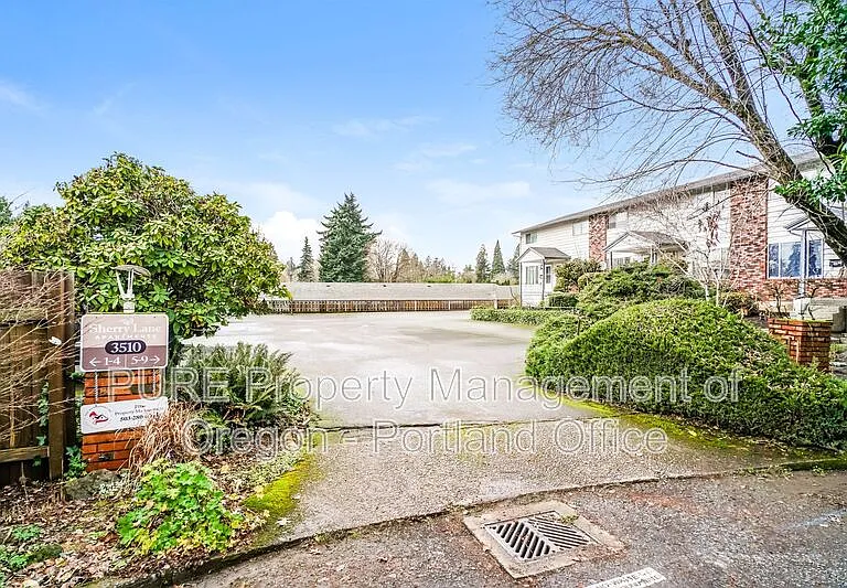 3510 SE Sherry Ln #5 — Photo 2