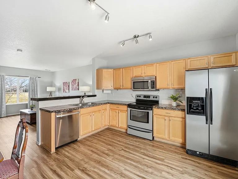 6112 Scottsbluff Dr — Photo 15