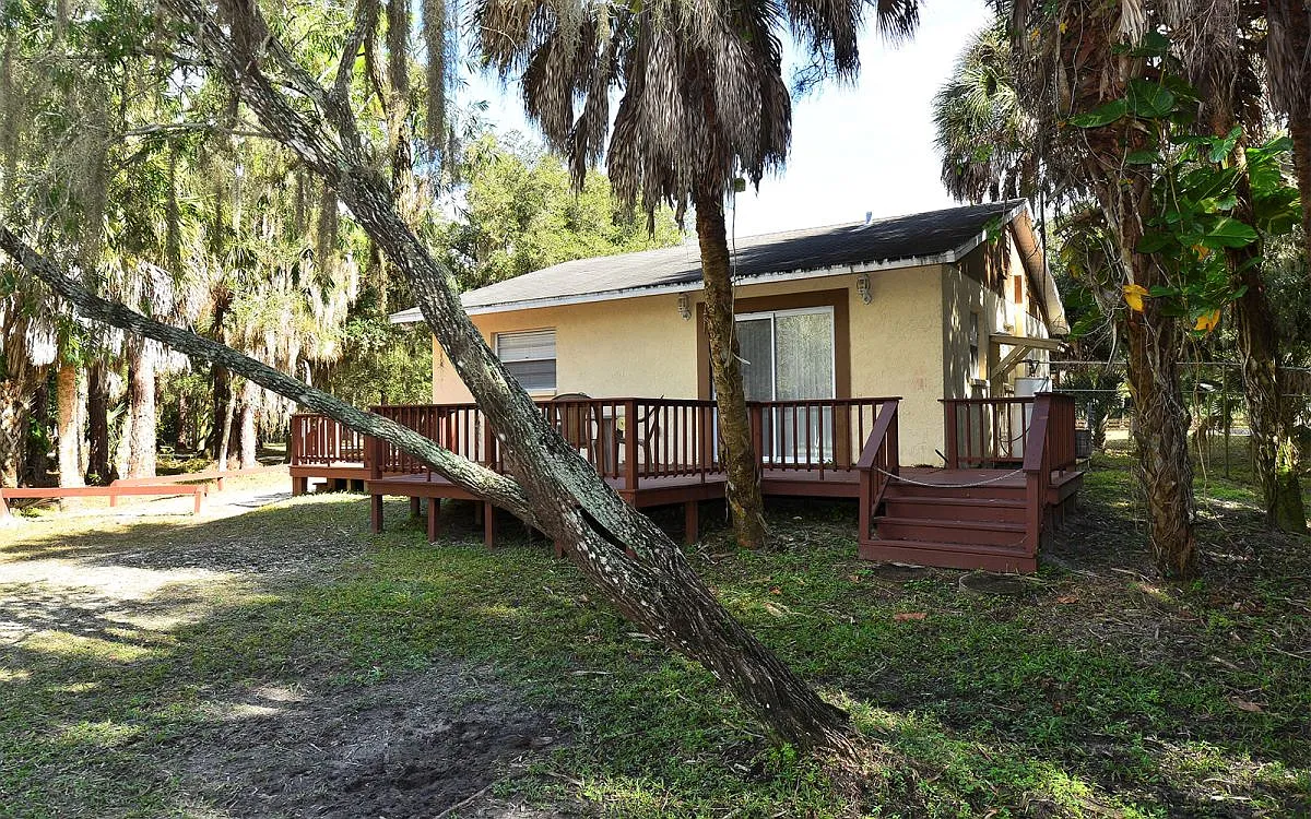 Building Photo - 8200 Ibis St #2