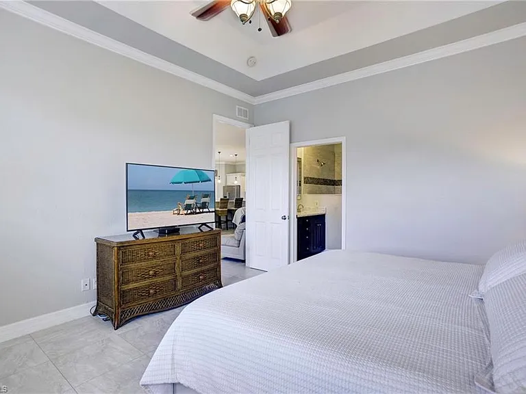 4821 Europa Dr — Photo 13