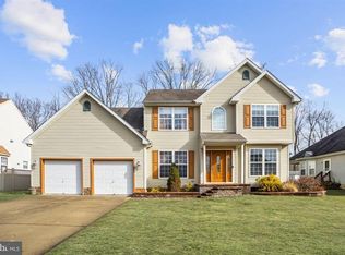 15 Britt Lea Dr, Erial, NJ 08081