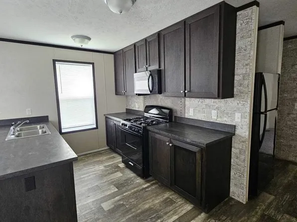 2737 W Washington Ctr #66, Fort Wayne, IN 46818
