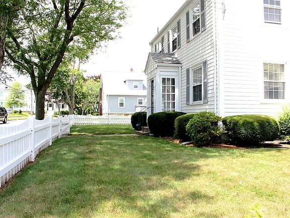5th image of 14 Franklin Ave