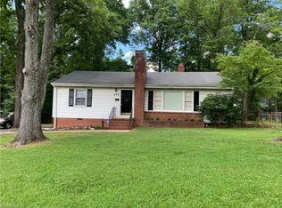 404 Rockspring Rd, High Point, NC 27262