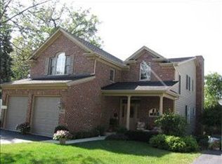 4914 Washington St, Downers Grove, IL 60515