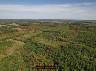 1 Mint Ln, Clay City, IL 62824