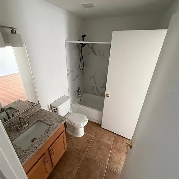 6016 Westgate Dr #201 — Photo 7