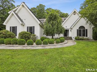 2 Drummers Lane, New Fairfield, CT 06812