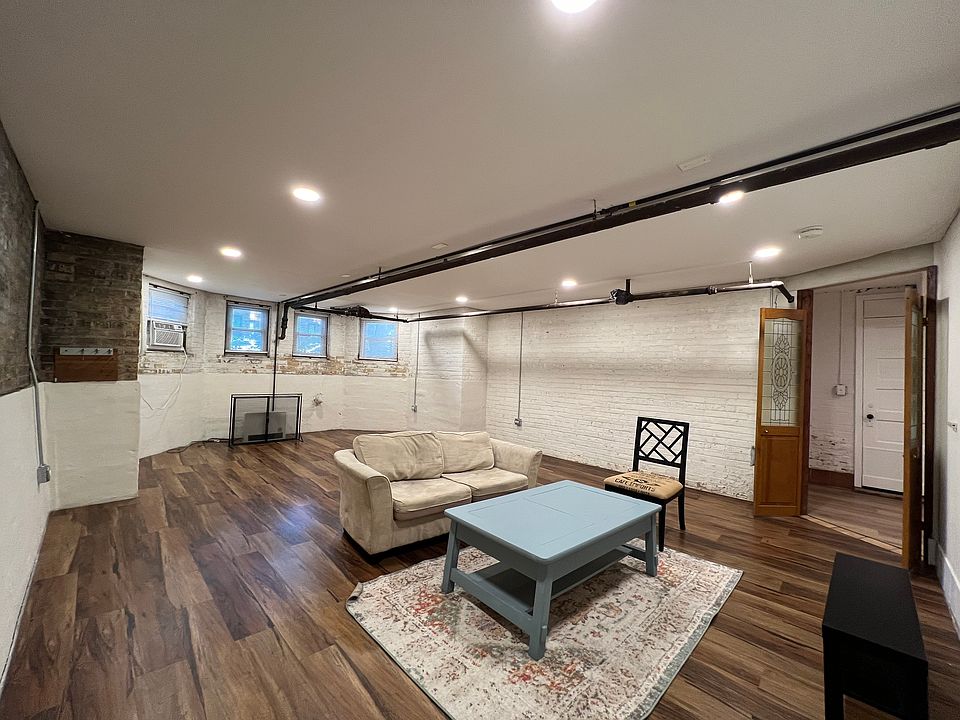 2nd image of 6356 N Paulina St #1