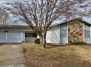 9 Garfield Dr, Willingboro, NJ 08046