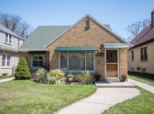 3166 S 32nd St, Milwaukee, WI 53215