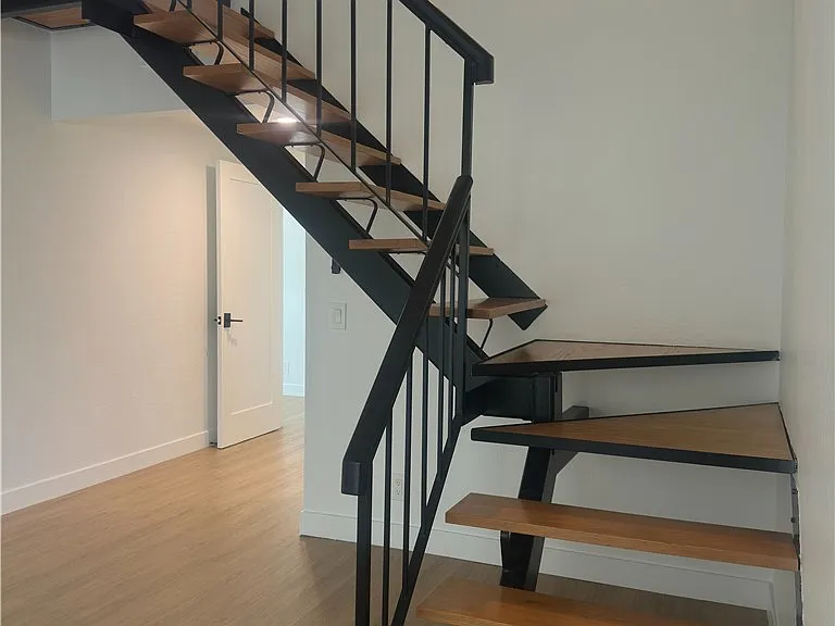 897 Wabash Ct — Photo 30