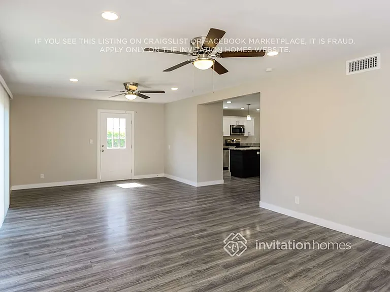 4844 W Townley Ave — Photo 4