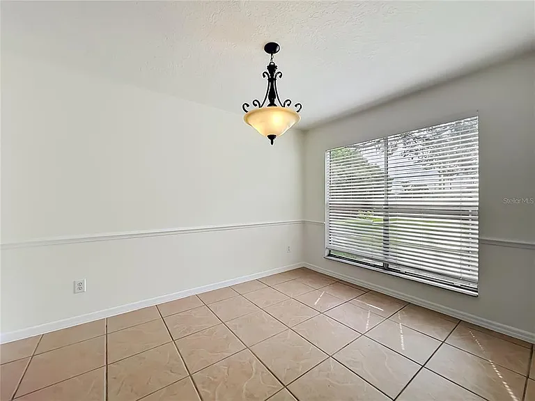 650 Whittingham Pl — Photo 16