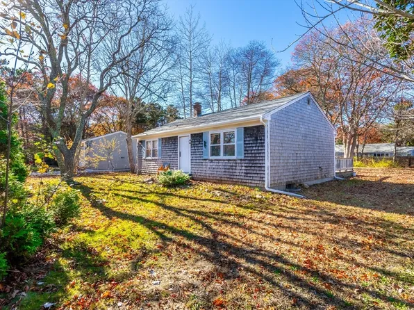 487 Lincoln Rd, Barnstable, MA 02630