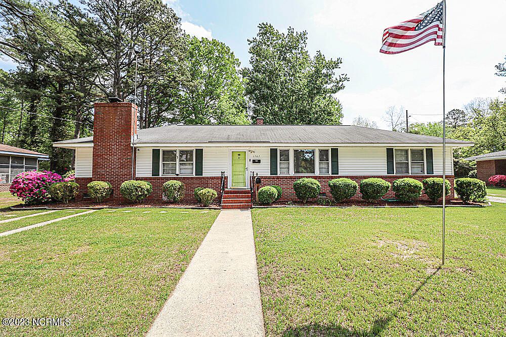 1707 Clarksville Drive, Scotland Neck, NC 27874 Zillow