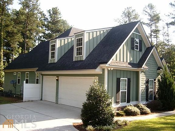 3rd image of 56 Sandisfield Dr