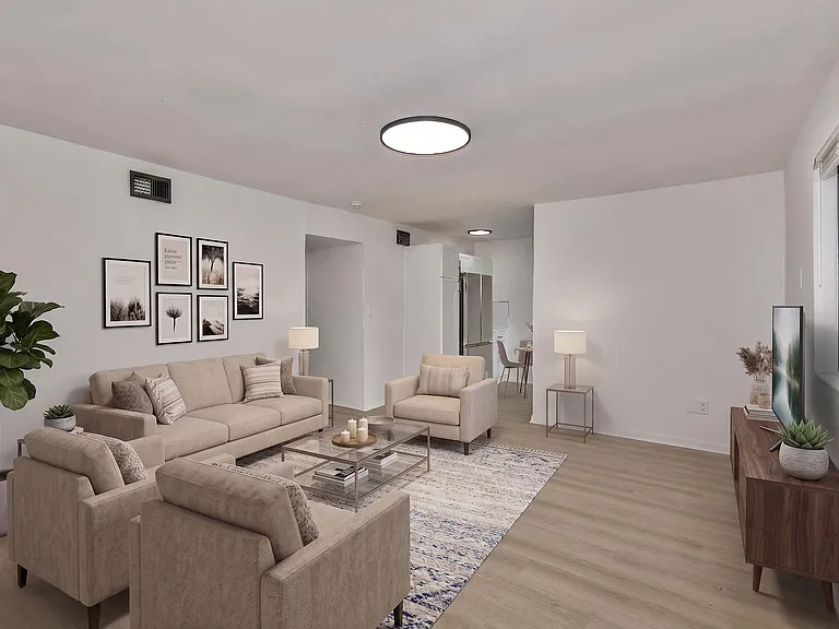 2535 Lysle Ln #4B — Photo 1