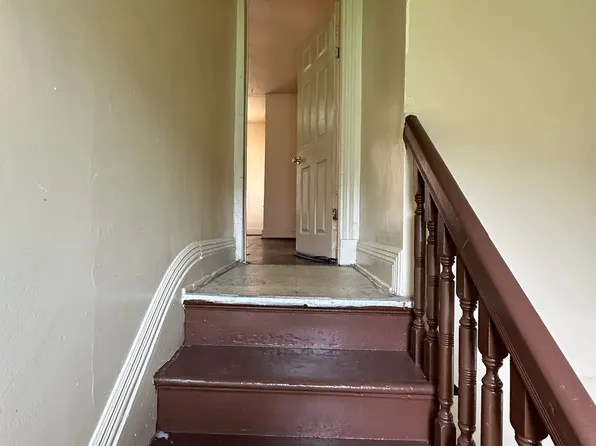 32 Remington St, Rochester, NY 14621