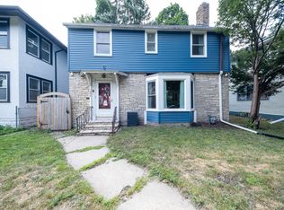 1600 Thomas Ave, Saint Paul, MN 55104