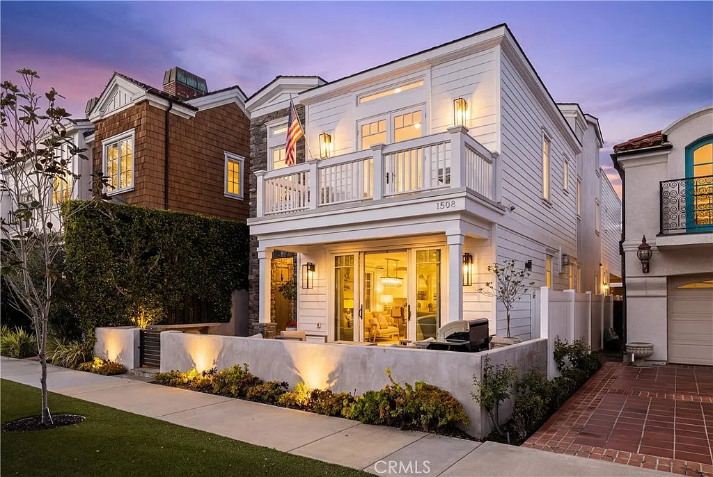 4 bed, 5.5 bath, 3316 sqft, $25,000 — Photo 3