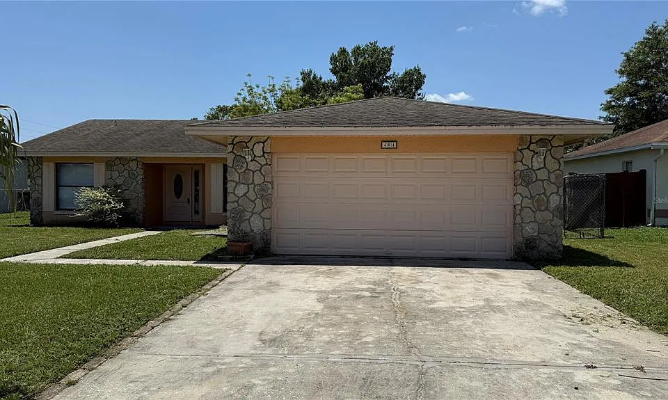 404 Spike Ct