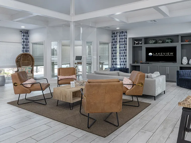 Lakeview at Palm Harbor — Photo 16