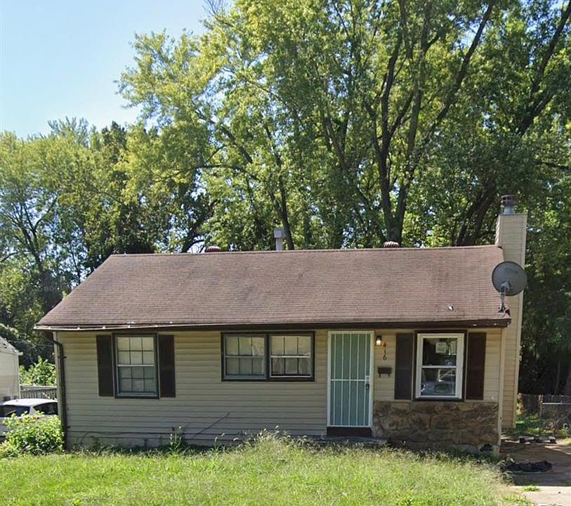 1st image of 416 Caithness Rd