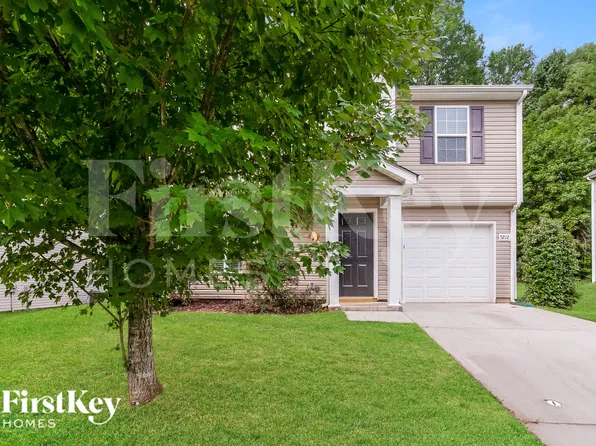 5212 Raspberry Knoll Dr, Charlotte, NC 28208