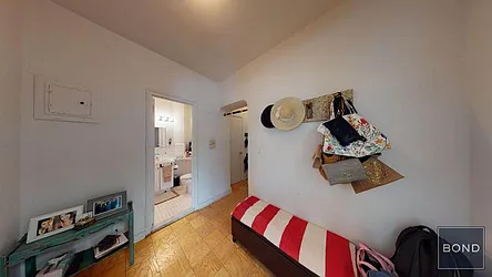 Rented by Bond New York