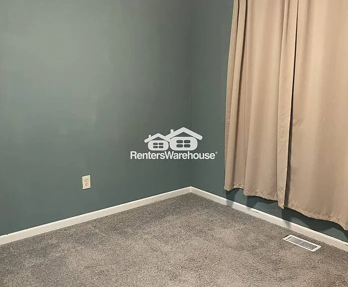 1517 Shadow Wood Dr — Photo 13