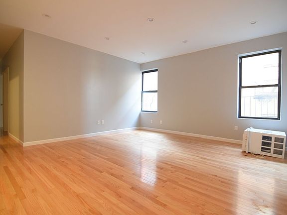 3rd image of 602 W 139th St #401