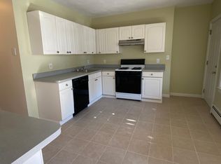12 Pearl St APT 1, Medford, MA 02155