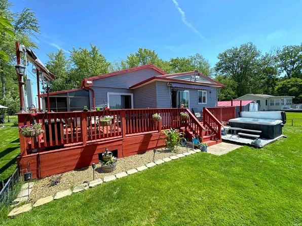 3130 E Boller Ct, Monon, IN 47959