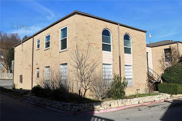 1st image of 6008 Westridge Ln APT 502