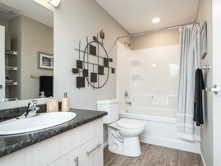 745 Ballantrae Dr — Photo 9