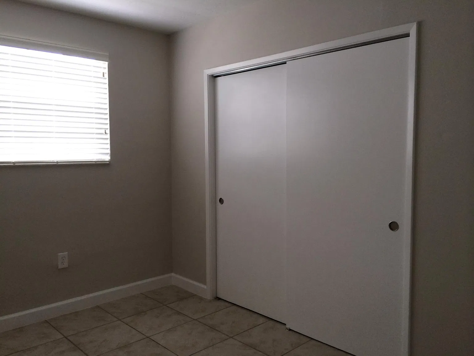 2 bed, 850 sqft, $2,600 — Photo 4
