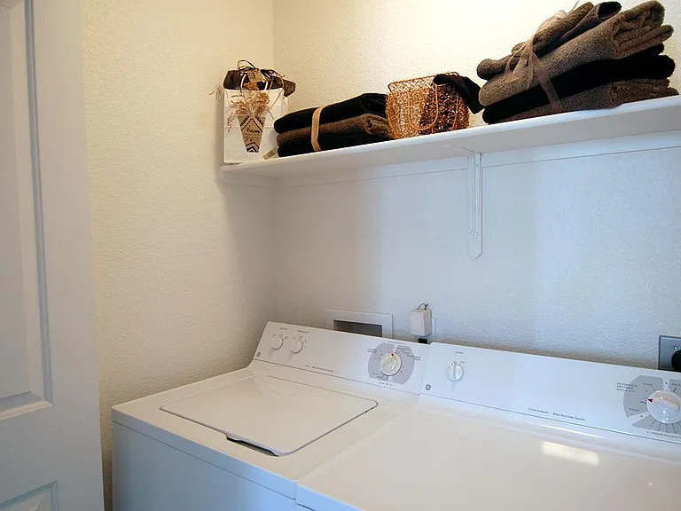 Summerlin Villas — Photo 12