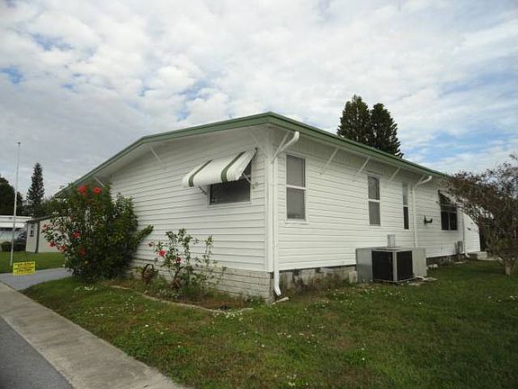 4th image of 2505 E Bay Dr Lot 55