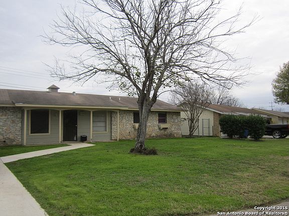 2nd image of 1802 Wilsons Creek Dr