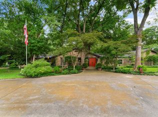 1110 Green Valley Ln, Duncanville, TX 75137